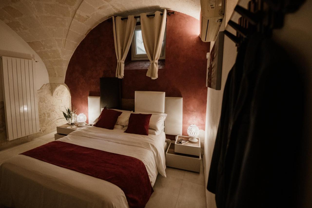 Pacuvius Home Suite B&B Бриндизи Екстериор снимка