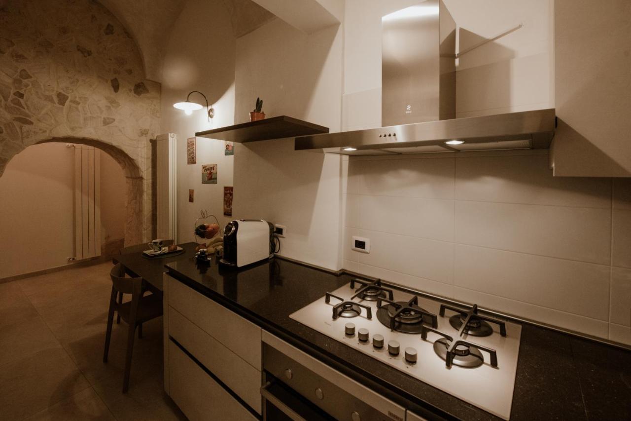 Pacuvius Home Suite B&B Бриндизи Екстериор снимка