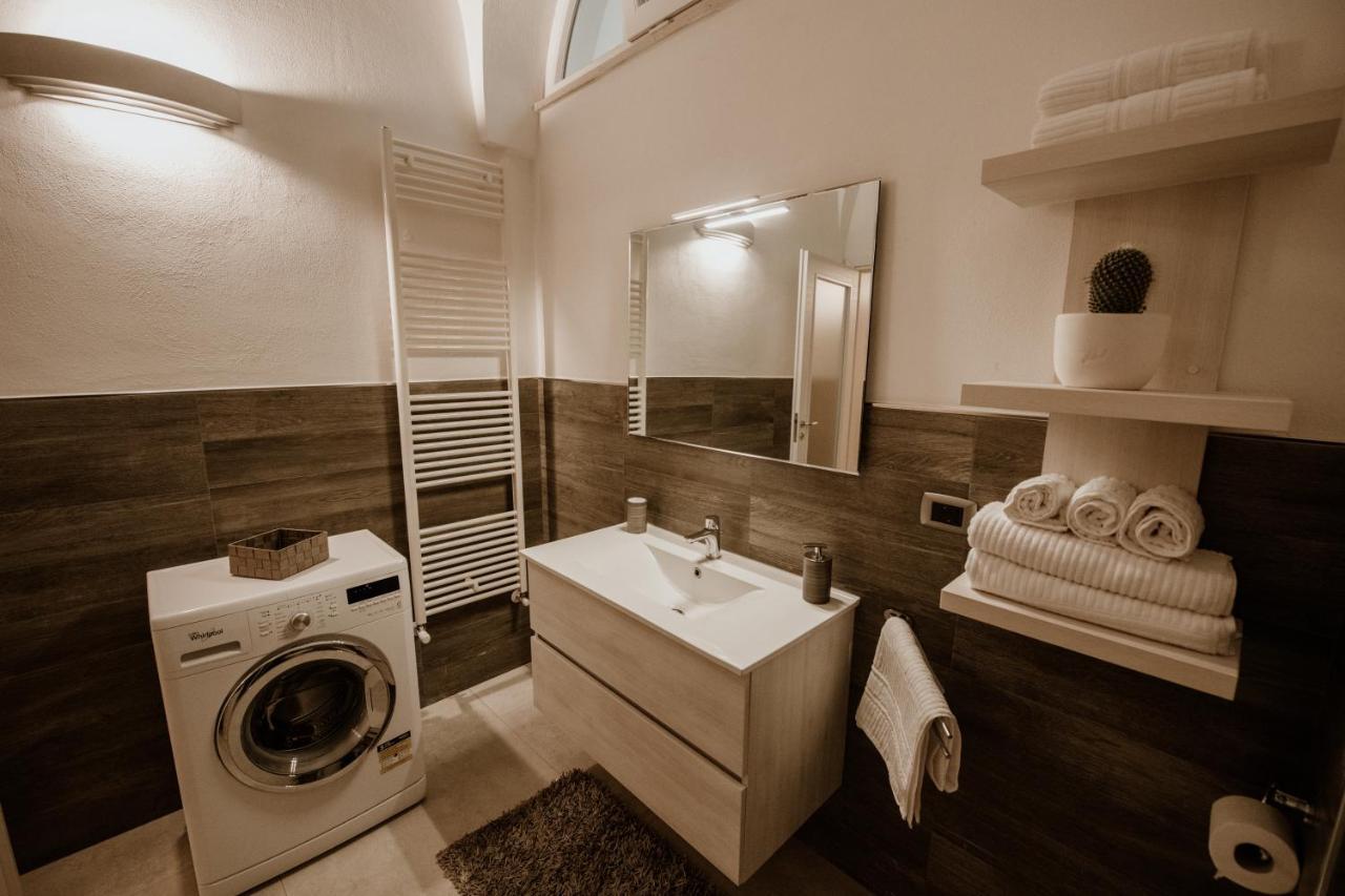 Pacuvius Home Suite B&B Бриндизи Екстериор снимка