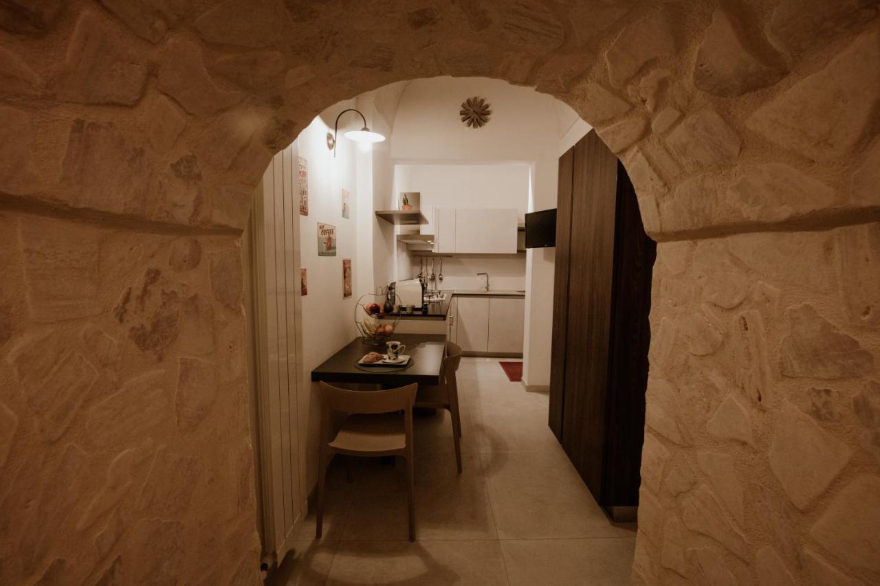 Pacuvius Home Suite B&B Бриндизи Екстериор снимка
